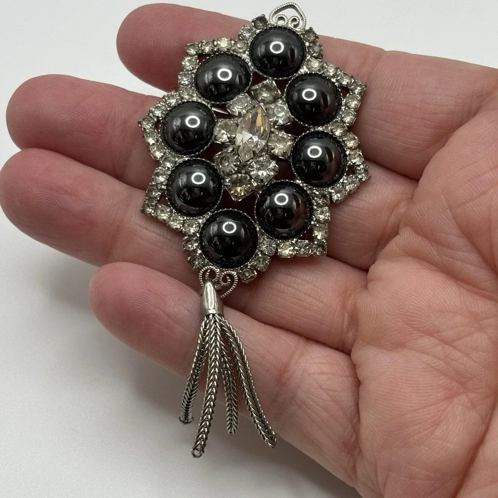 Juliana vintage brooch